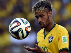 Neymar: &quot;Mənim barəmdə az düşünən vaxt futbola dönəcəm&quot;