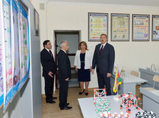Prezident İlham Əliyev Bakıda bir neçə orta məktəbin yeni binasının açılışında iştirak edib - YENİLƏNİB - FOTO