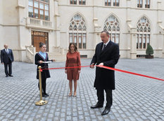 Prezident İlham Əliyev Bakı Oksford məktəbinin yeni binasının açılışında iştirak edib - FOTO