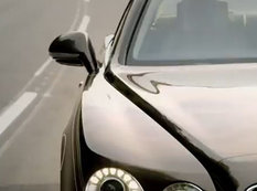 Bentley: yeni Flying Spur - VİDEO