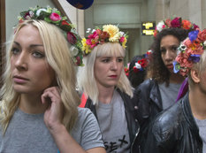 Yarıçılpaq FEMEN-çilər bəraət qazandılar