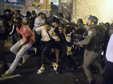 &quot;Amerika demokratiyası&quot;nın pannosu: 100 polisi yaraladılar - YENİLƏNİB - FOTO