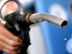 Azərbaycan benzin istehsalını azaldıb