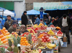 GMO məhsullar bazarlarda at oynadır - FOTO