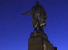 Lenini 4 saata aşırdılar - VİDEO