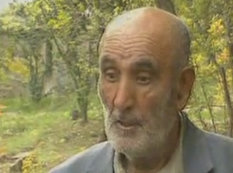 75 yaşlı kişi qocalar evindən atıldığını iddia edir - VİDEO
