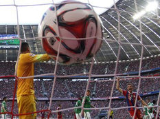 Bundesliqa: &quot;Allianz-Arena&quot;da məhv olmaq - VİDEO - FOTOSESSİYA
