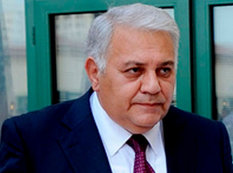 Oqtay Əsədov deputatlara irad tutdu