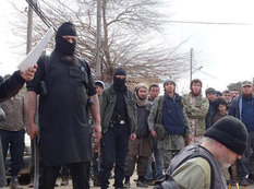 İŞİD 2 falçının başını kəsdi - FOTO