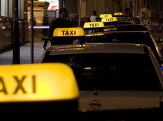 Moskvada taksi sürücüləri tətilə başladılar