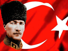 Atatürk hansı komandanın azarkeşi olub?