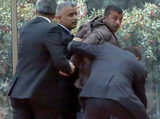 Kılıçdaroğluna hücum edən şəxs AKP-nin üzvü imiş