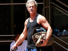 58 yaşlı Mel Gibsona baxın - FOTO