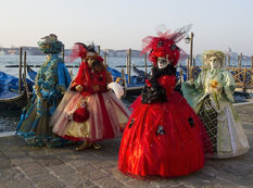 Venesiya karnavalı belə keçdi - FOTO