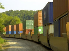 Azərbaycan ilə Gürcüstan arasında konteyner qatarının hərəkəti bərpa edilir