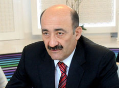 Әbülfəs Qarayev 2014-cü ilə nəzər yetirdi