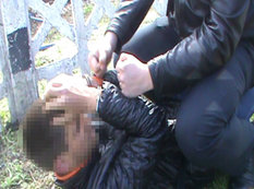 Bakıda metro yaxınlığında gənc oğlan ölümcül hala salındı