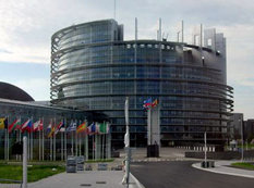 Avropa Parlamenti boşaldıldı
