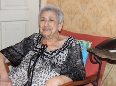 Dünya şöhrətli azərbaycanlı yazıçının 93 yaşı tamam olur - FOTO