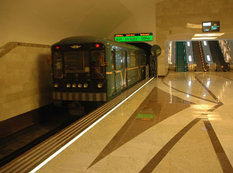 Bakı metrosunda gediş haqqı qaldırılır?