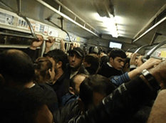 Bakı metrosunda panika - YENİLƏNİB - FOTO