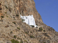Qayalıqdakı pravoslav monastır - FOTO
