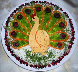 Günün təamı - Novruz süfrəsi üçün gözəl tərtibatlı salatlar - FOTO