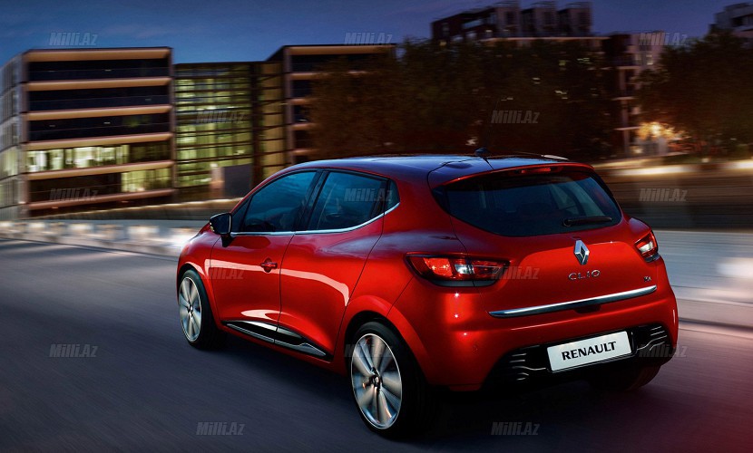 Renault Cenevrəyə xüsusi model aparır - FOTOSESSİYA