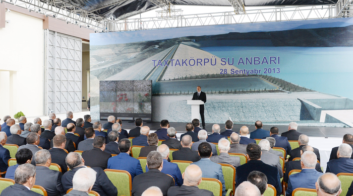 Prezident İlham Əliyev və xanımı Mehriban Əliyeva Taxtakörpü su anbarı, su elektrik stansiyası və Taxtakörpü-Ceyranbatan su kanalının açılışında iştirak ediblər - YENİLƏNİB - FOTO