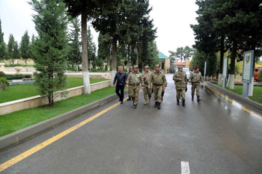 Müdafiənin ön xətti boyunca hərbi hissələrin hazırlıq səviyyəsinin yoxlanılmasını davam etdirilir - FOTO