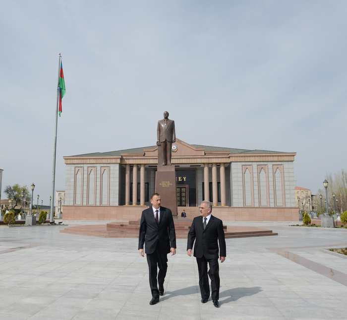 Prezident İlham Əliyev: "Naxçıvanda bütün məsələlər uğurla icra edilir" - YENİLƏNİB - FOTO