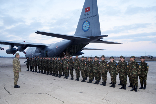 Kabul aeroportunu azərbaycanlılar qoruyacaqlar - FOTO