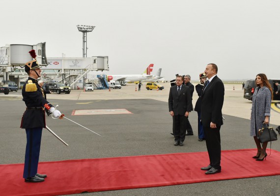 Prezident İlham Əliyevin Fransaya səfəri başa çatdı - YENİLƏNİB - FOTO