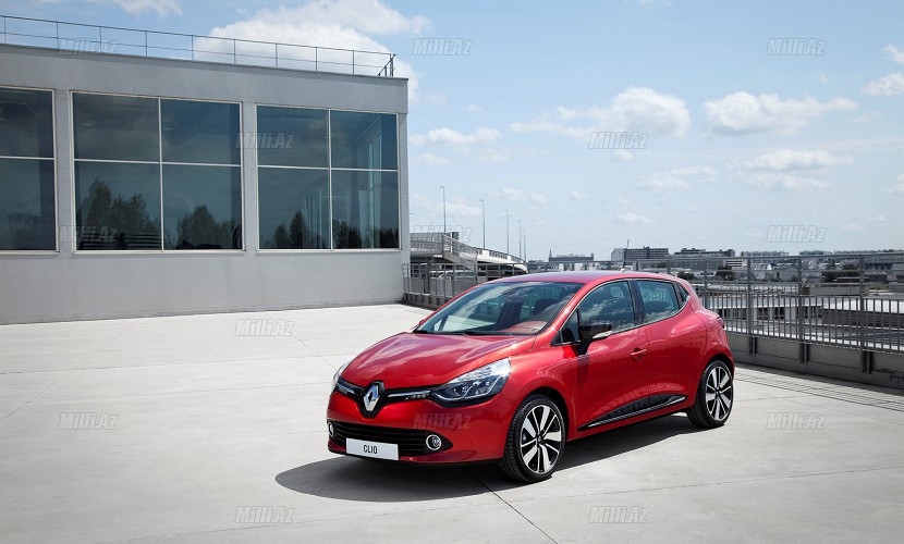 Renault Cenevrəyə xüsusi model aparır - FOTOSESSİYA