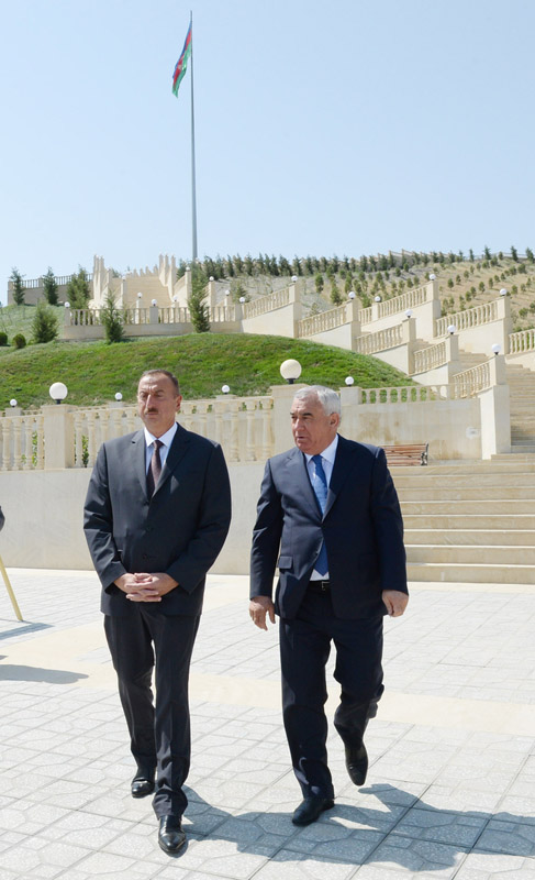 Prezident İlham Əliyev: "Azərbaycan gəncləri öz vətəninə bağlıdırlar, onlar ölkəmizin inkişafına böyük töhfə verirlər" - YENİLƏNİB - FOTO