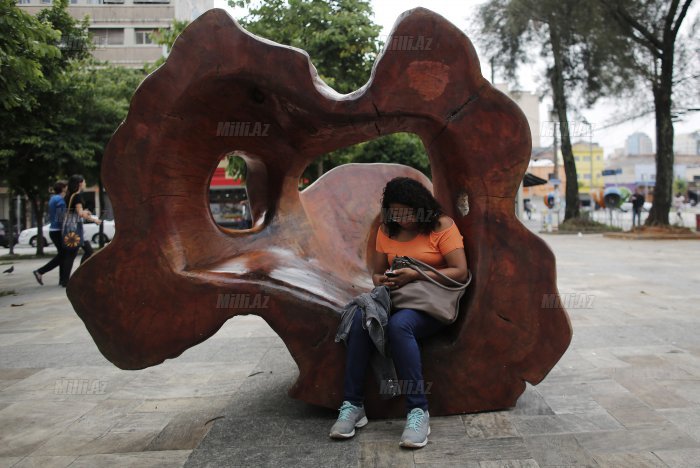 Park üçün ağacdan mebel - FOTO