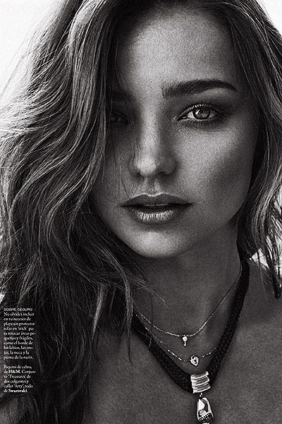 Miranda Kerr ispan kişiləri üçün soyundu - FOTOSESSİYA