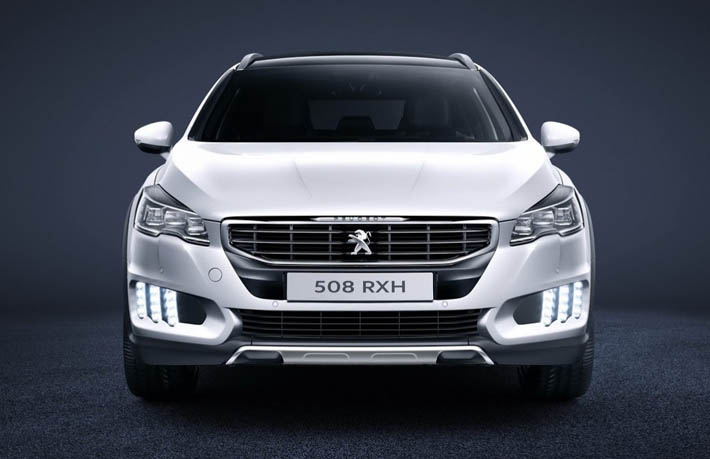 Peugeot-dan yeni sedan - FOTO