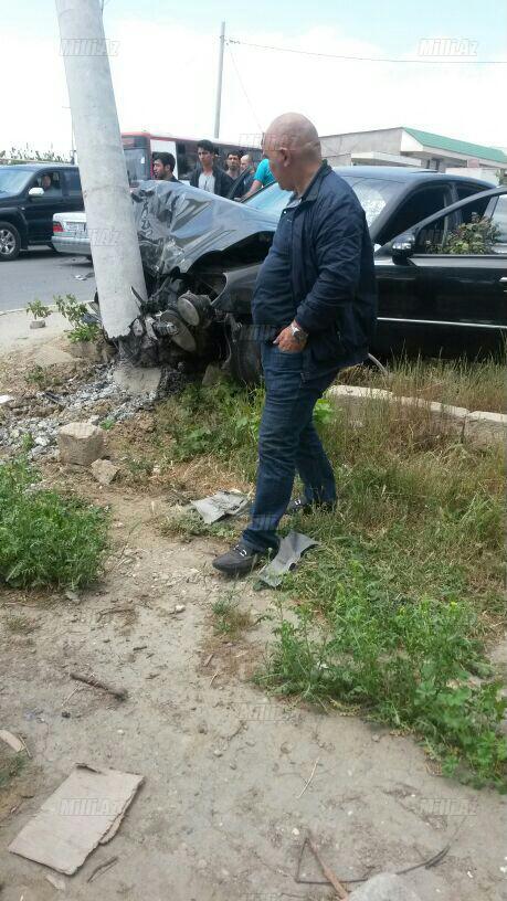 Bakı yaxınlığında ağır qəza: sürücünün ayaqları sındı - FOTO