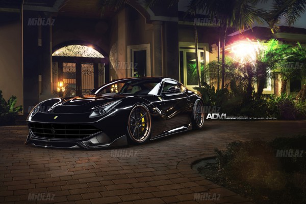 Ferrari F12 yeni disklərlə - FOTO