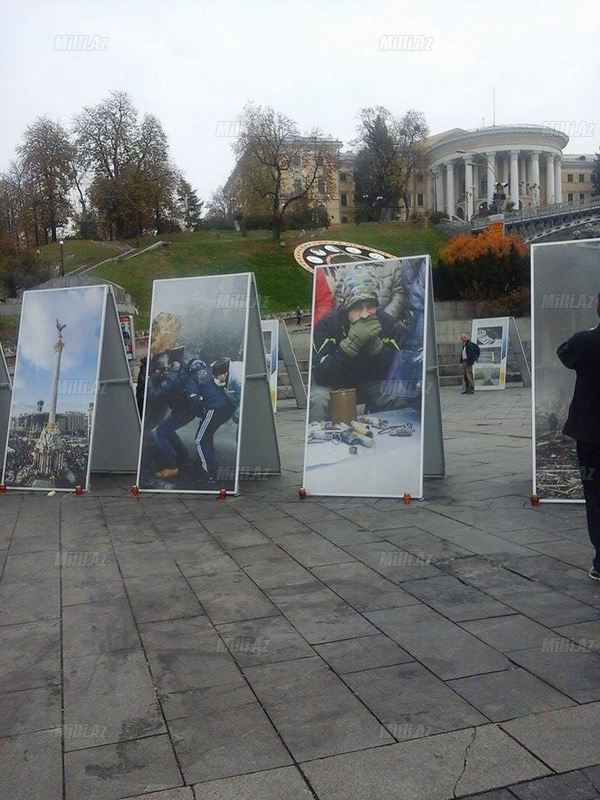 Ukraynalı gözəllər, bahalı dollar, "Qarabağ"ın qələbəsi - FOTO