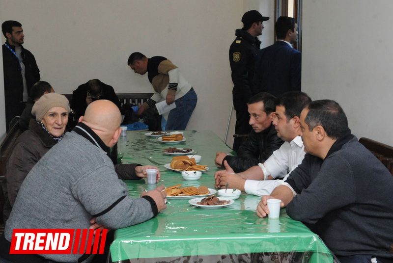 Bakıda qanvermə aksiyası keçirilir - FOTO