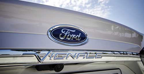 Dəbdəbəli Ford Vignale - FOTO