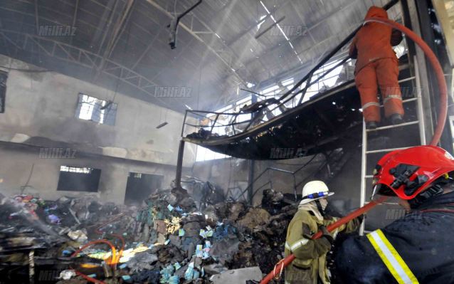 World War II bomb explodes at scrap metal warehouse in Bangkok, Thailand - 02 Apr 2014