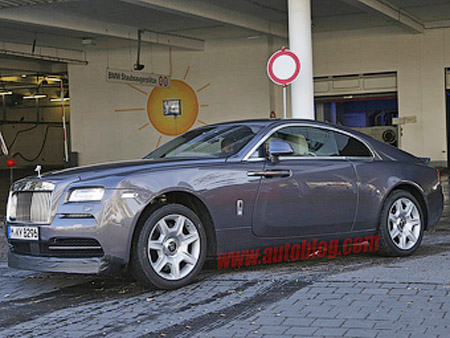 Qaynar Rolls-Royce - FOTO