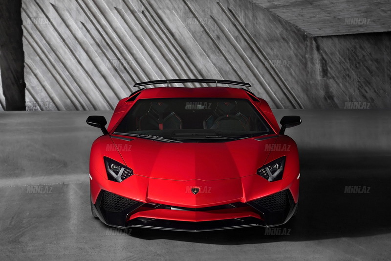 Bu da Lamborghini Aventador SV - VİDEO - FOTO