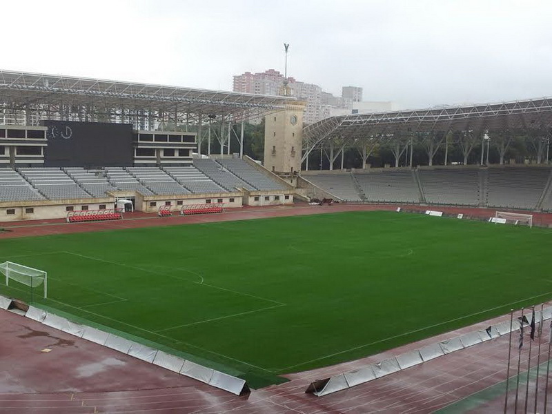 Mərkəzi arenanın son durumu və kassaların önündən - FOTOlar