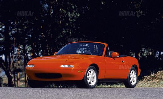 Mazda MX-5 10 dəqiqəyə satıldı - FOTO