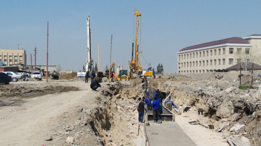 Bakı Olimpiya Stadionuna gediş-gəlişi asanlaşdıracaq tunelin tikintisi davam edir - FOTO