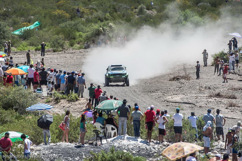 Dakar 2014 yarışlarından FOTOSESSİYA